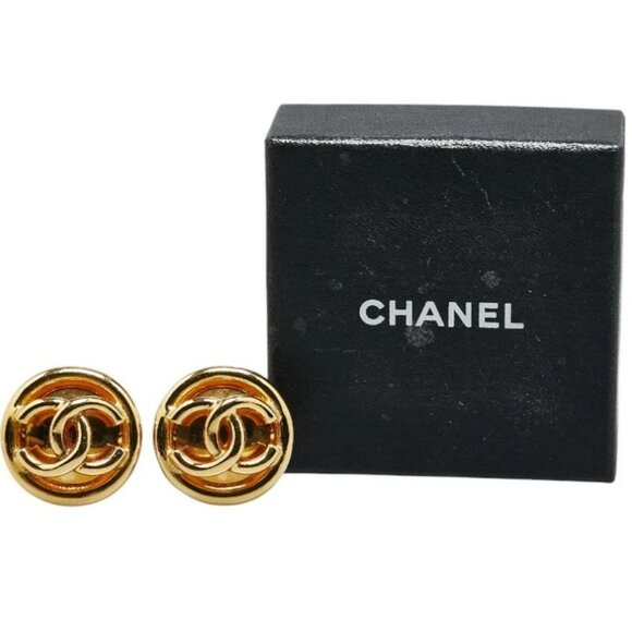 CHANEL CC Logos Round Clip-On Earrings Gold Tone 93P Auth w/Box D-222-6 - Picture 7 of 7